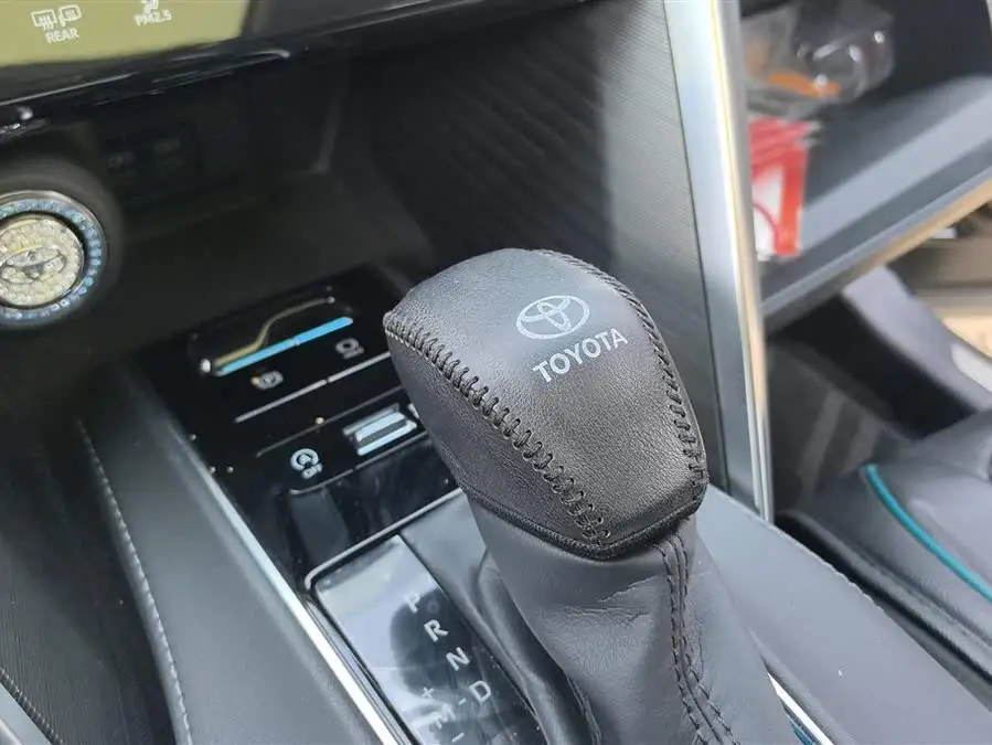 2022 هارير 2.0 لتر CVT دفع ثنائي نسخة فاخرة