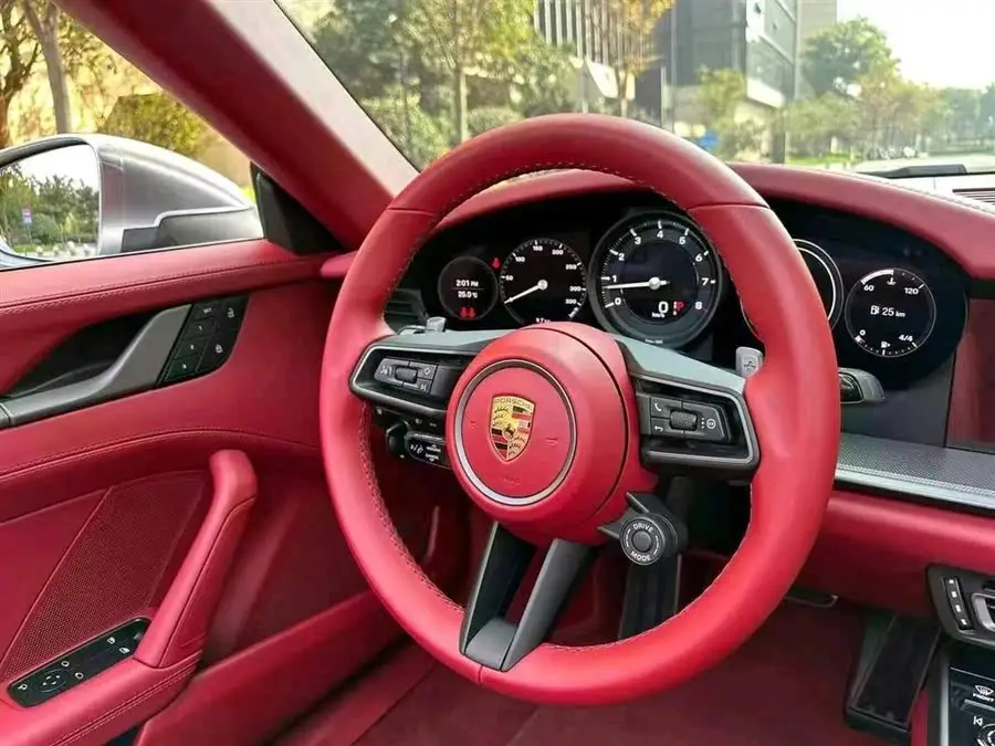 Porsche 911 2022 Targa 4 3.0T