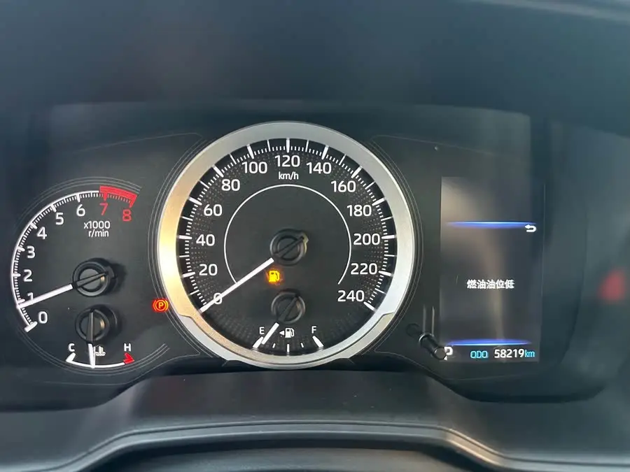 أسد آسيا 2021 2.0L نسخة فاخرة