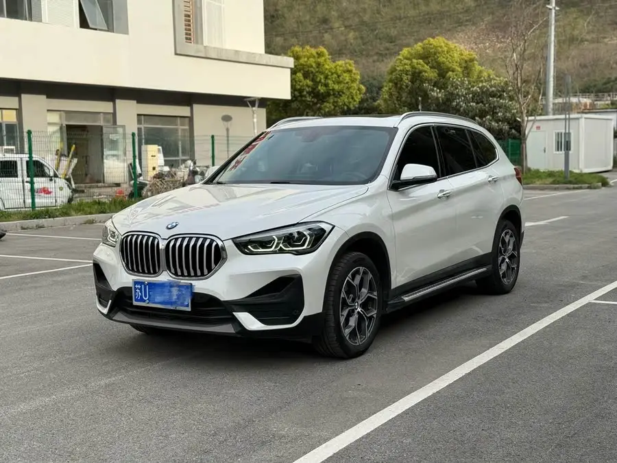 BMW X1 2022 sDrive25Li Leading Edition