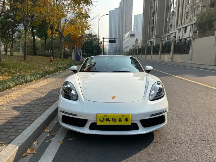 Porsche 718 2022 Model Boxster 2.0T