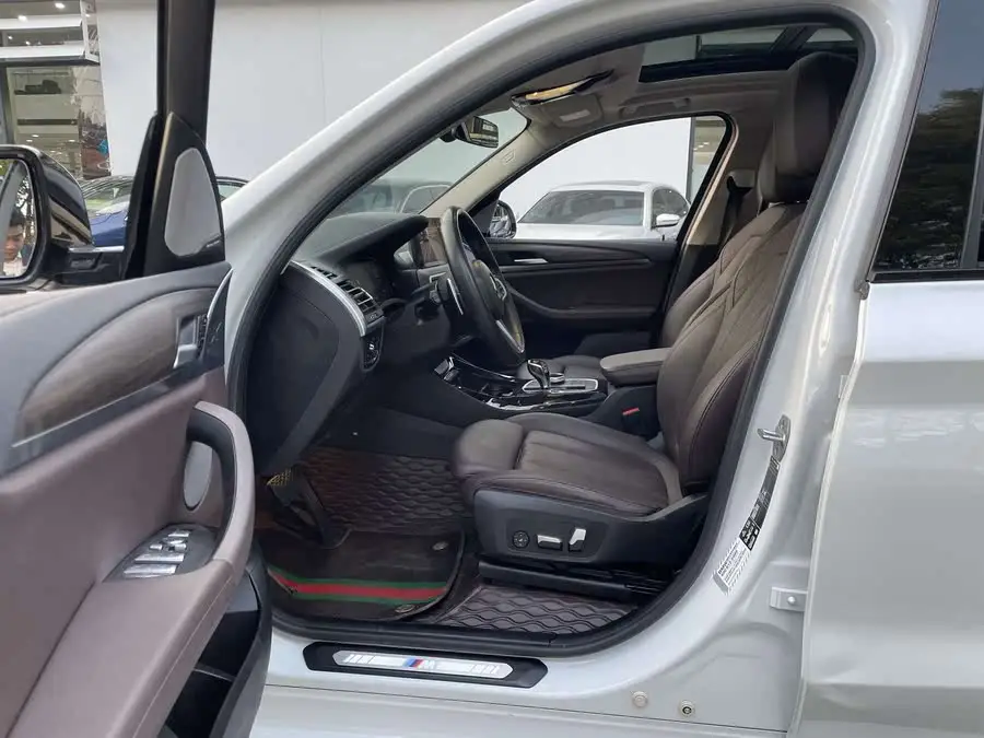 BMW X3 2022 xDrive30i Leading M Sport Package