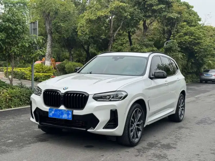 BMW X3 2023 xDrive30i Leading Model M Night Package