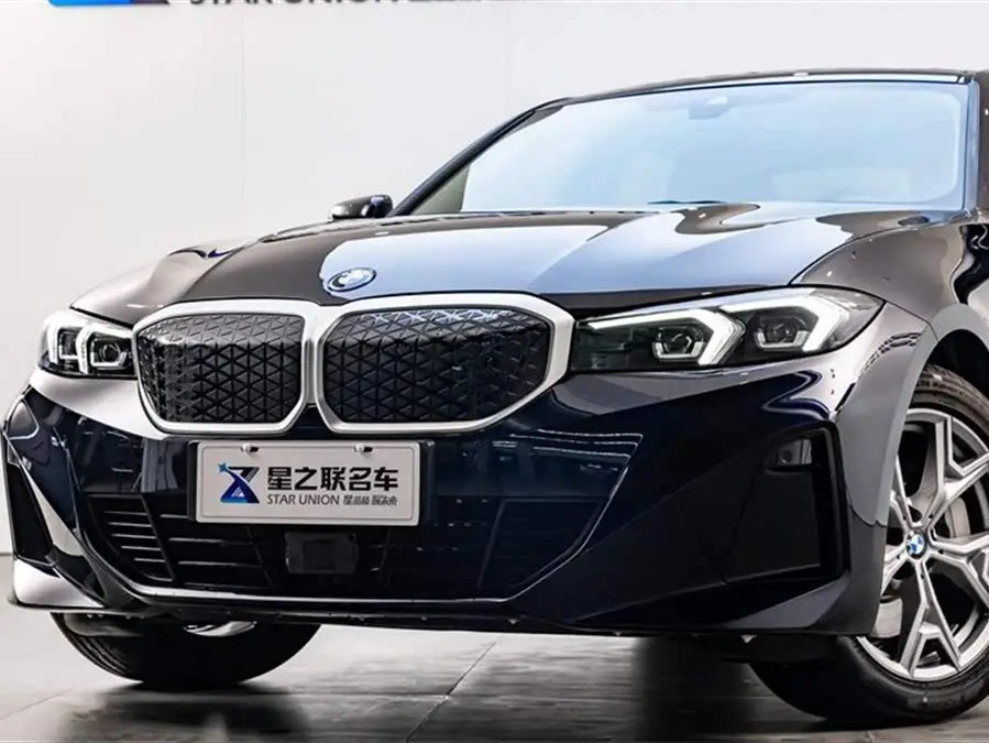 بي إم دبليو i3 2025 eDrive 35 L