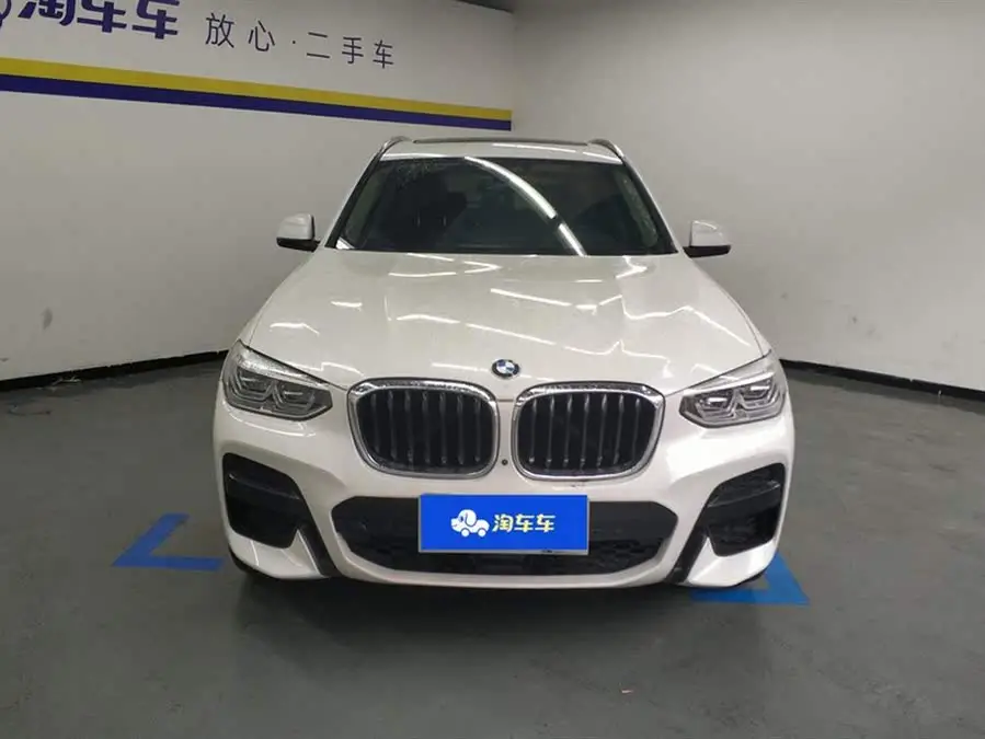 2021 BMW X3 xDrive30i Leading Model with M Sport Package