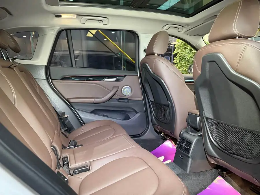 BMW X1 2021 sDrive20Li Luxury Edition