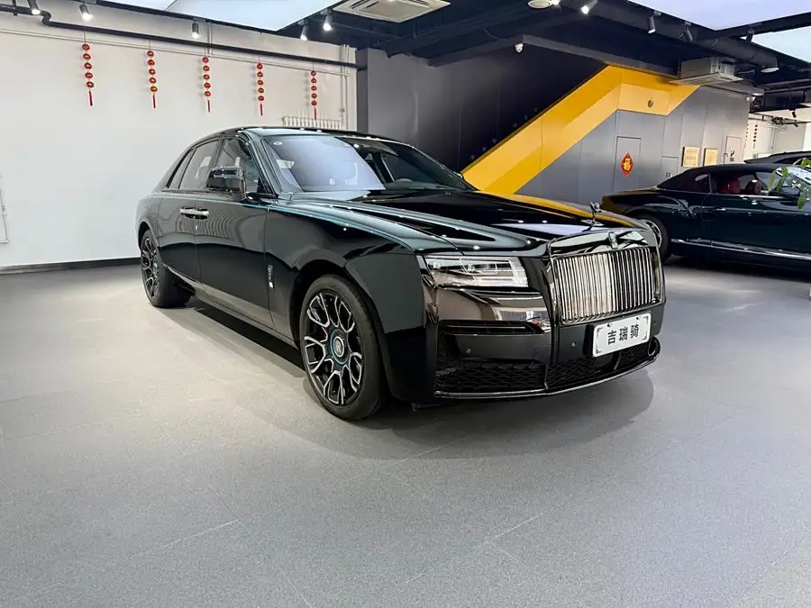 غوست 2024 طراز 6.7T بلاك بادج