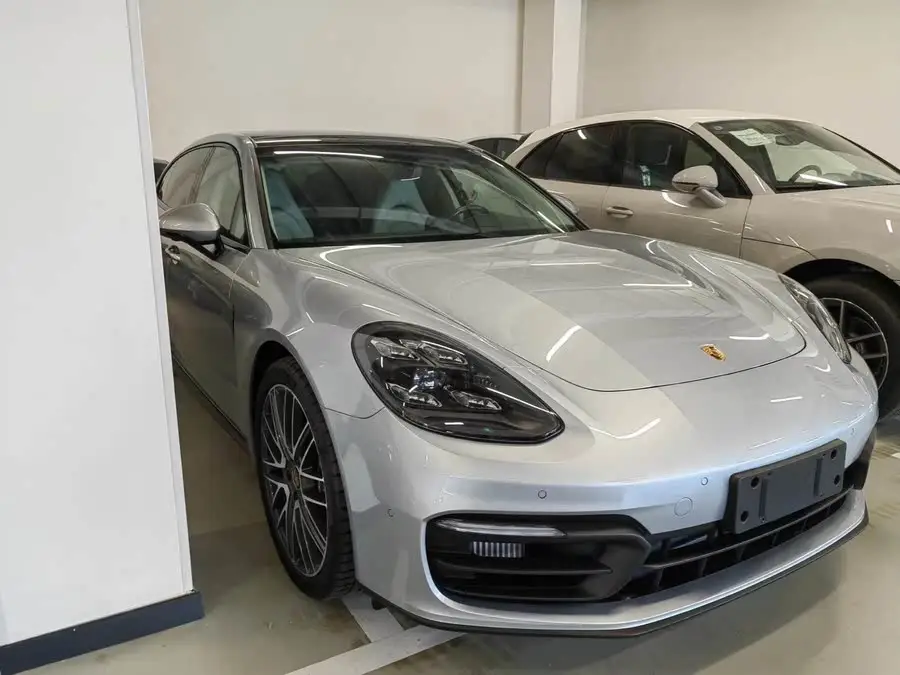 2023 Panamera Executive Long Wheelbase Platinum Edition 2.9T