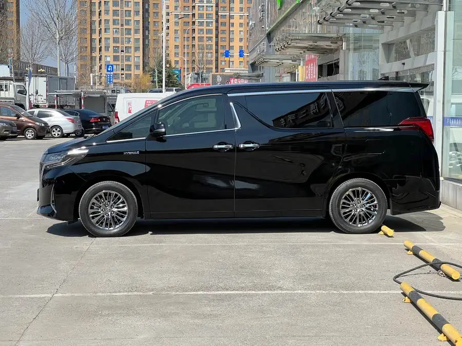 ألڤارد 2020 هايبرد 2.5 لتر إصدار بريميوم