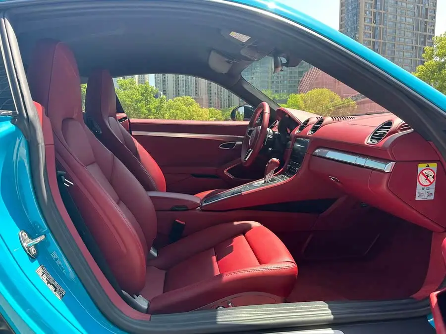 Porsche 718 2020 Cayman 2.0T