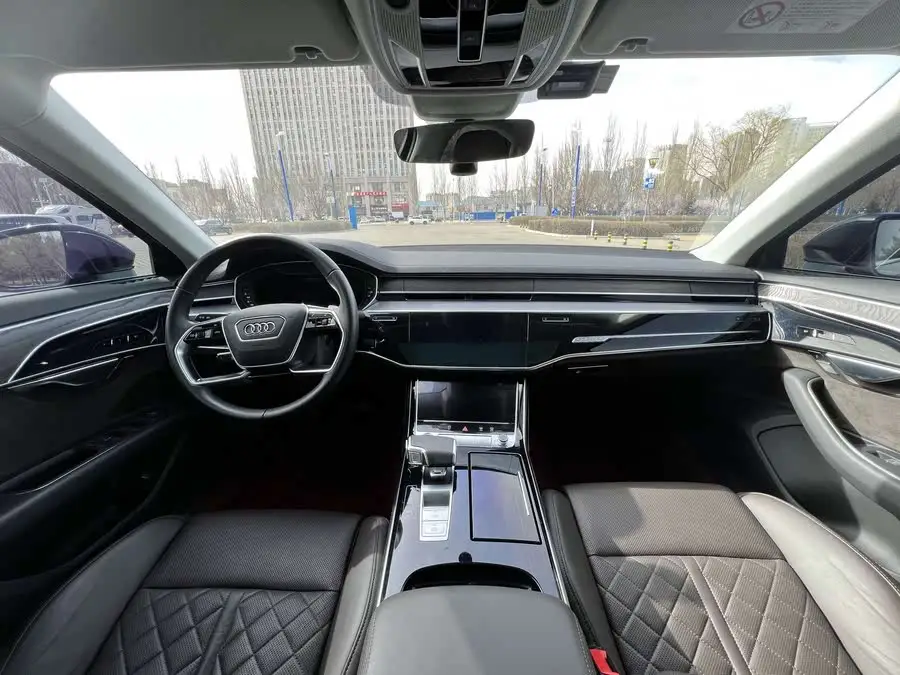 Audi A8 2021 Model A8L 50 TFSI quattro Comfort