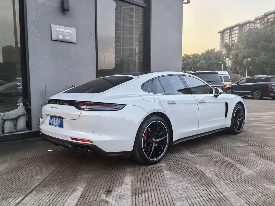 2023 Panamera 2.9T Platinum Edition