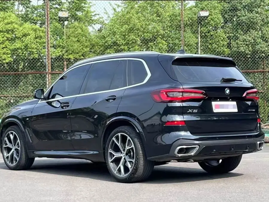 BMW X5 2022 Facelift xDrive 40Li M Sport Package