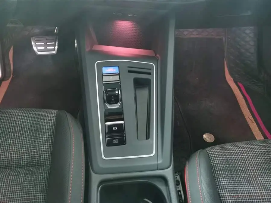 Golf 2023 Model 380TSI DSG GTI