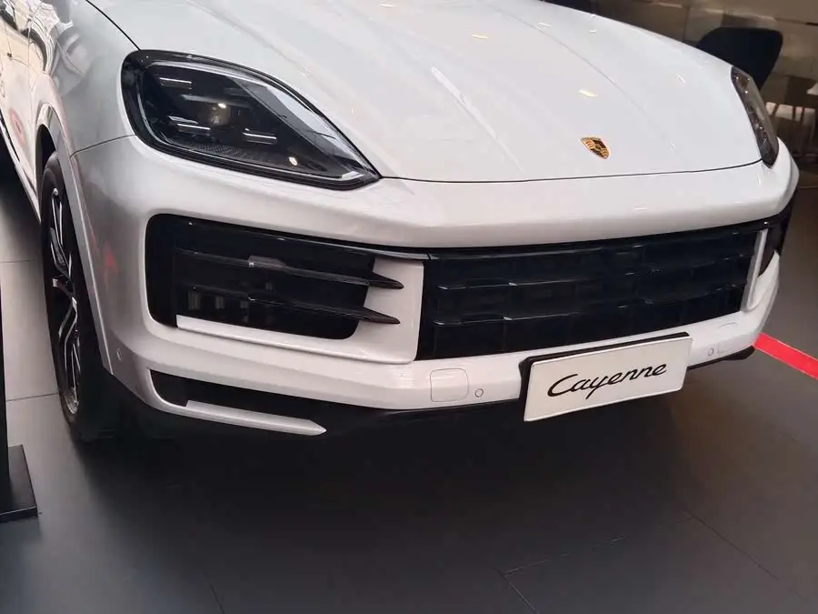 Cayenne 2025 Model Cayenne 3.0T