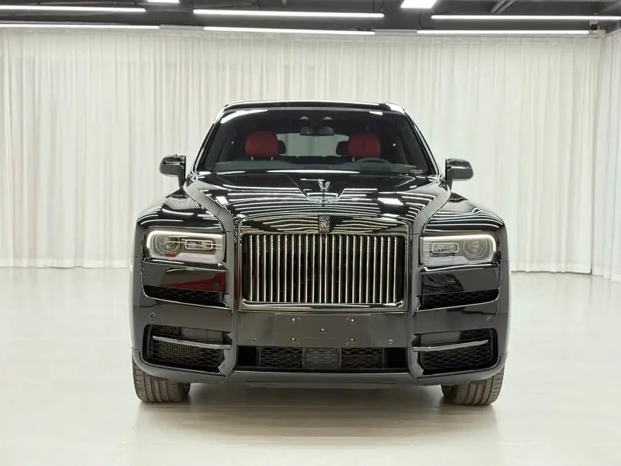 كولينان 2020 بلاك بادج