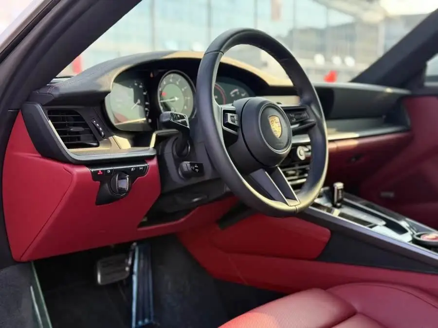 Porsche 911 2022 Carrera 3.0T