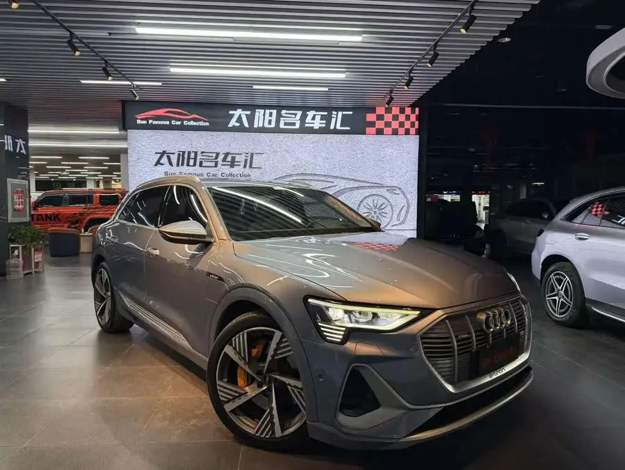 Audi e-tron 2021 Model 50 quattro Premium