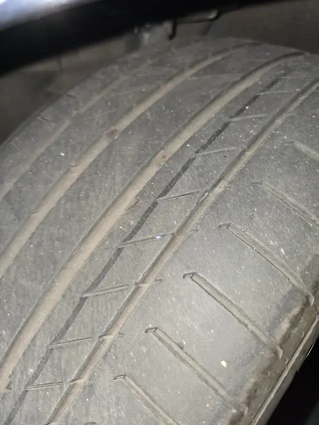 هل من الضروري تغيير هذا الإطار؟ لقد استخدمته لمدة 3 سنوات وقطعت به 60 ألف كيلومتر، وأخطط للذهاب في رحلة طويلة.