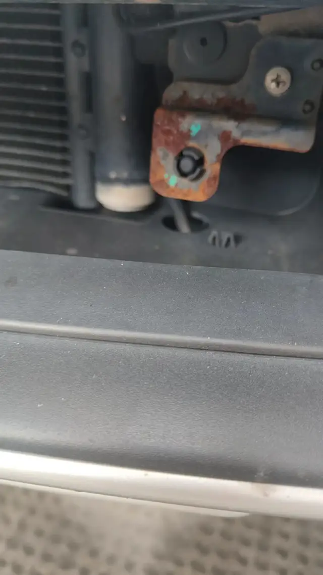 كيف يمكن لسيارة فورد تيريتوري 2019 أن تصدأ؟ الصور مرفقة!