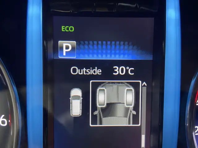 هل هذا يظهر أن الإطارات الأمامية اثنين لديهما ضغط هواء منخفض؟