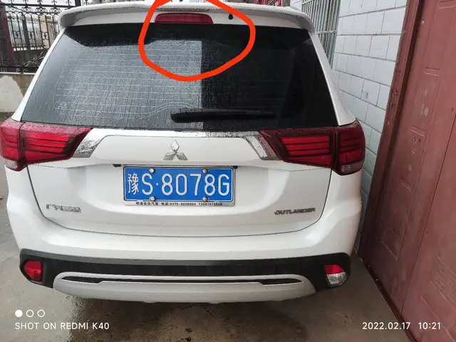 عند الفرملة، هل يضيء هذا الضوء الخلفي؟ بعد توصيل الطاقة للوحة العدادات، تضيء جميع رموز الأعطال، ولكنها تختفي جميعًا بعد تشغيل المحرك، هل هذا الوضع طبيعي؟