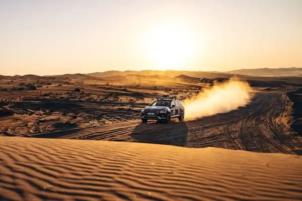 مرسيدس C300:دليل شامل للمميزات والمواصفات