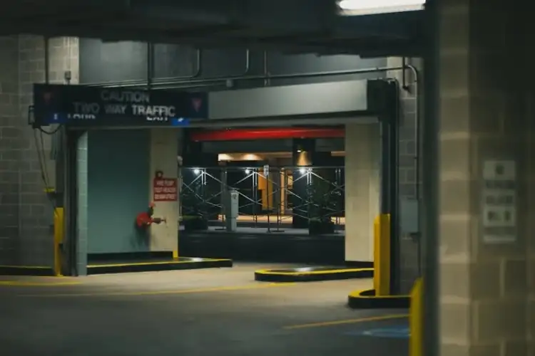 جيب الإمارات المملوكة مسبقا: الدليل النهائي شراء مستعملة سيارات جيب في الإمارات العربية المتحدة