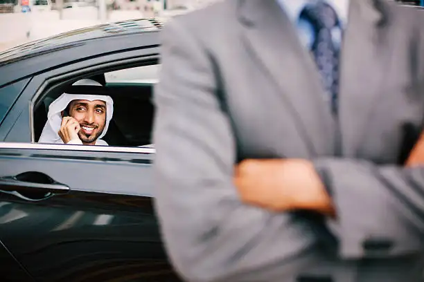 العربية: محرك الأقراص الخاص بك دليل استكشاف السيارات رؤى