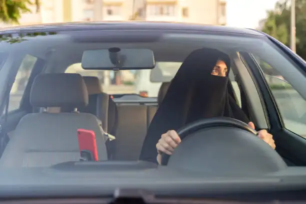 دليل شراء كيا K4 مستعملة في الإمارات العربية المتحدة