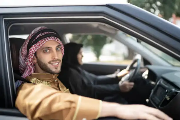 كورولا 2000: المميزات والتاريخ ودليل الموثوقية