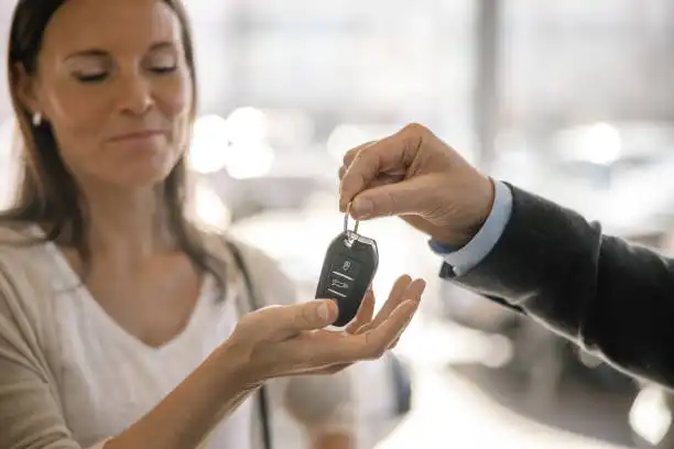 معدل الوقود في الإمارات: ما تحتاج إلى معرفته في 2025