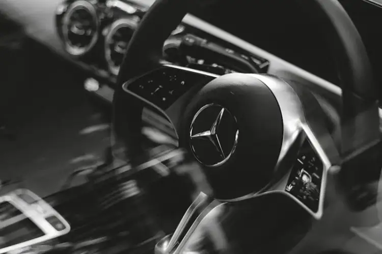 مرسيدس بنز SUV: الخيار الأمثل للرفاهية والأداء 2025