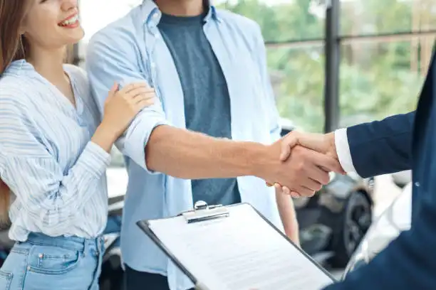 دليل شراء بيجو 301 مستعملة في الإمارات العربية المتحدة