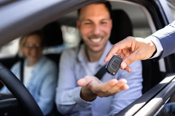 رينو Captur: دليلك إلى هذا أنيقة و سيارات الدفع الرباعي المدمجة