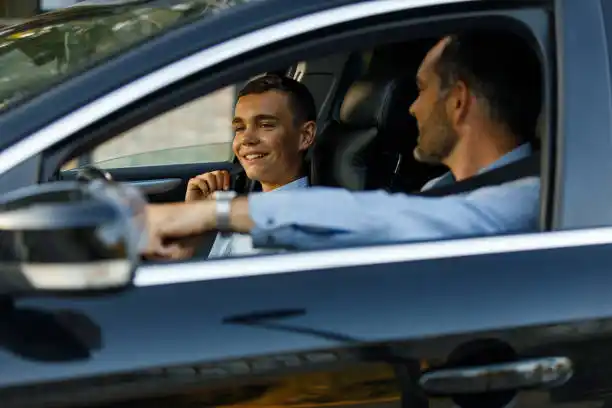 Step-by-step guide on how to handle car parking between Abu Dhabi and Dubai for smooth travel. Learn tips, fees, and mobile apps for 2025.