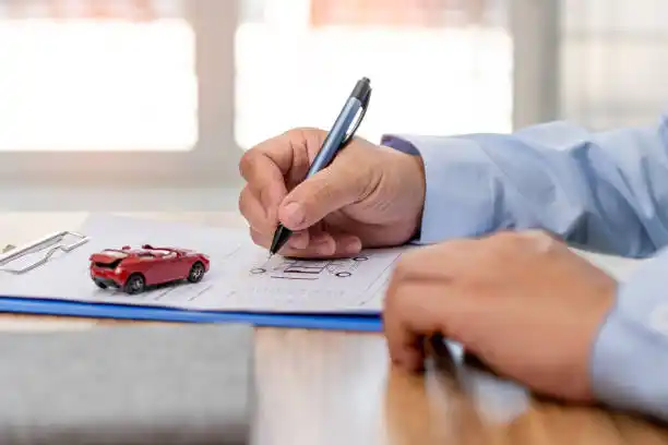 رينج روفر SVR: لماذا الصخور أعلى أداء سيارات الدفع الرباعي