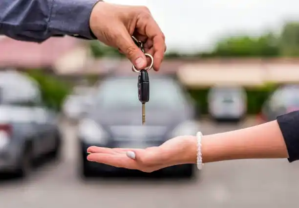 فيراري بوروسانغ للبيع: الفخامة والأداء في سيارة واحدة