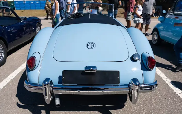 دليل شراء مرسيدس بنز CLA Class AMG مستعملة في الإمارات العربية المتحدة