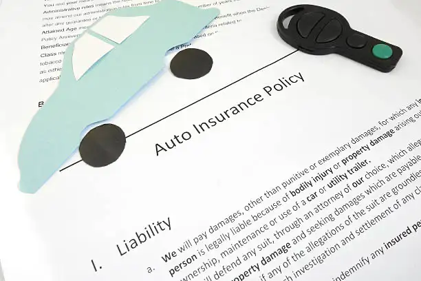 السيارات الأمريكية في الإمارات:دليل الشراء وأفضل الموديلات لعام 2025