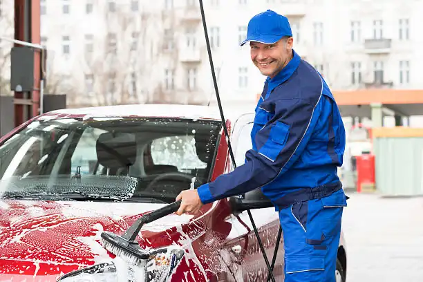 لكزس في الإمارات العربية المتحدة بسعر دليل:أحدث موديلات أفضل الصفقات