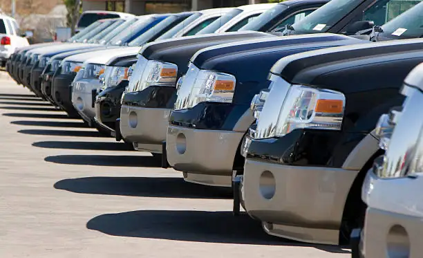 تستخدم FJ كروزر: هو أنه لا يزال يستحق الشراء في عام 2025?