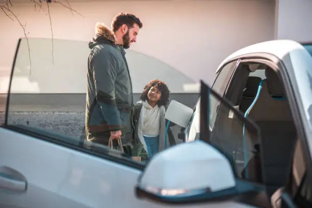 مرسيدس C63 2014: كل ما تحتاج معرفته عن سيارة الأداء العالية